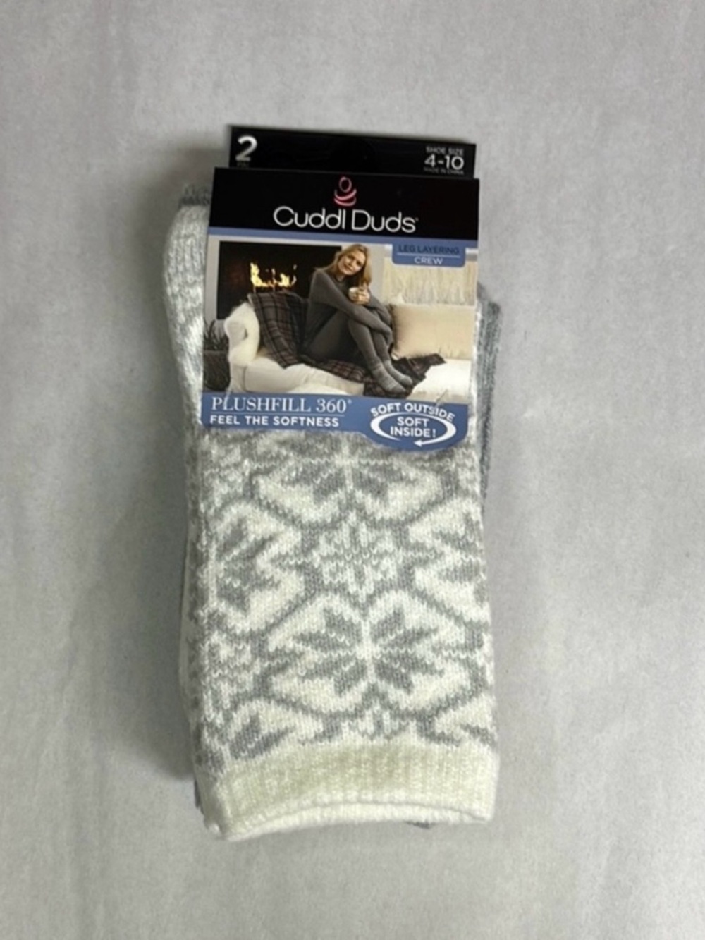 New Cuddl Duds Socks Women’s 2 Pack Light Gray Soft Leg Layering Crew Casual